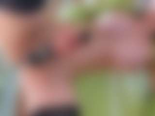 Naila's Live Sex Cam Show