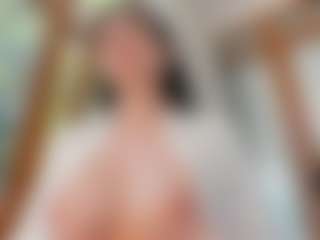 Naila's Live Sex Cam Show
