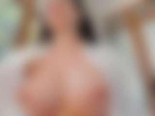 Naila's Live Sex Cam Show
