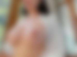 Naila's Live Sex Cam Show