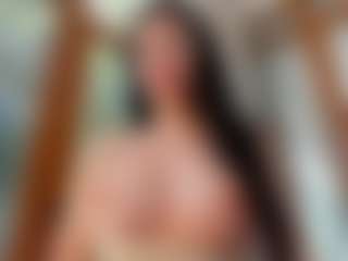 Naila's Live Sex Cam Show