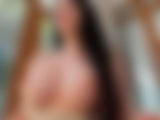 Naila's Live Sex Cam Show