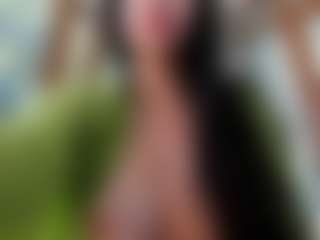 Naila's Live Sex Cam Show
