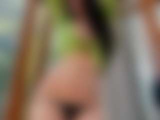 Naila's Live Sex Cam Show