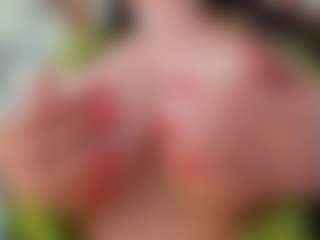 Naila's Live Sex Cam Show