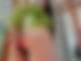 Naila's Live Sex Cam Show