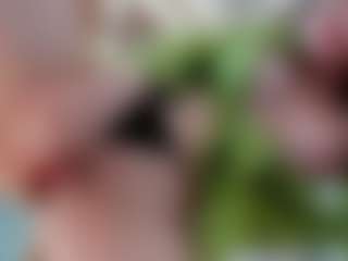 Naila's Live Sex Cam Show