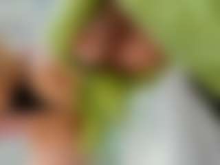 Naila's Live Sex Cam Show