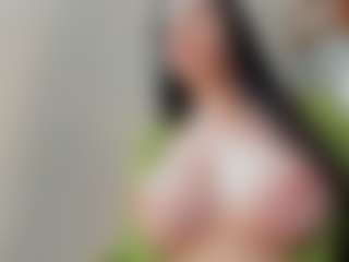 Naila's Live Sex Cam Show