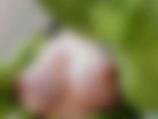 Naila's Live Sex Cam Show