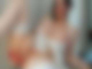 Naila's Live Sex Cam Show
