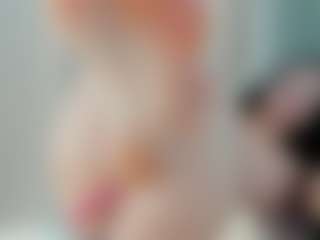Naila's Live Sex Cam Show