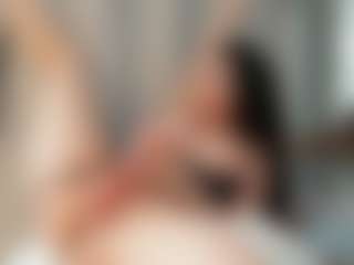 Naila's Live Sex Cam Show