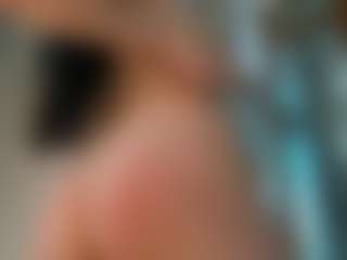 Naila's Live Sex Cam Show