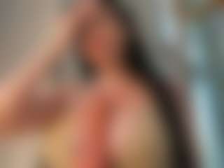 Naila's Live Sex Cam Show