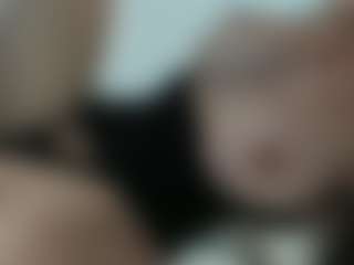 Naila's Live Sex Cam Show