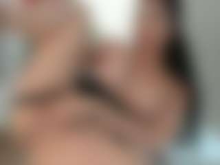 Naila's Live Sex Cam Show