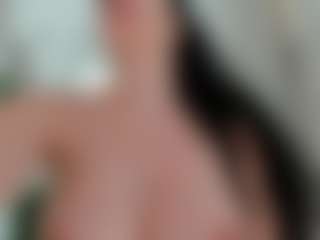 Naila's Live Sex Cam Show