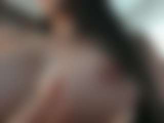 Naila's Live Sex Cam Show