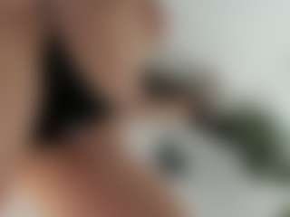 Naila's Live Sex Cam Show