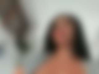 Naila's Live Sex Cam Show