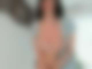 Naila's Live Sex Cam Show
