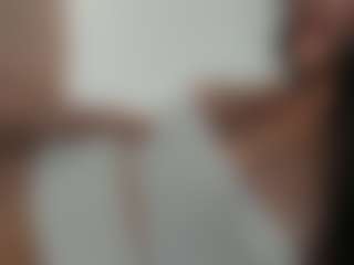 Naila's Live Sex Cam Show