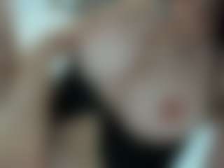 Naila's Live Sex Cam Show