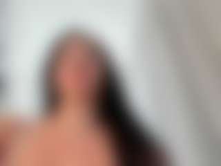 Naila's Live Sex Cam Show