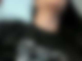 Naila's Live Sex Cam Show