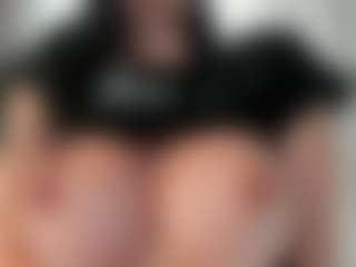 Naila's Live Sex Cam Show