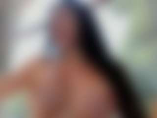Naila's Live Sex Cam Show