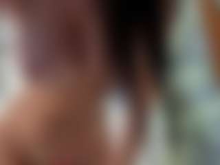 Naila's Live Sex Cam Show