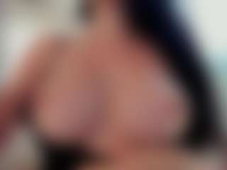 Live cam show with Naila - Skinny White on Hubzter Live | romania