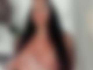 Naila's Live Sex Cam Show