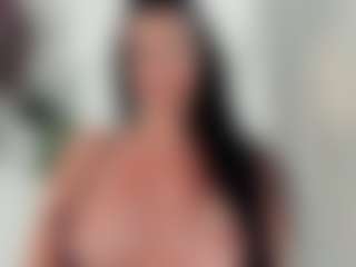 Naila's Live Sex Cam Show