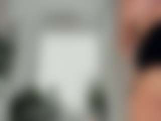 Naila's Live Sex Cam Show