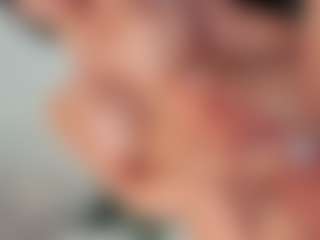 Naila's Live Sex Cam Show