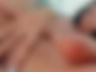 Naila's Live Sex Cam Show