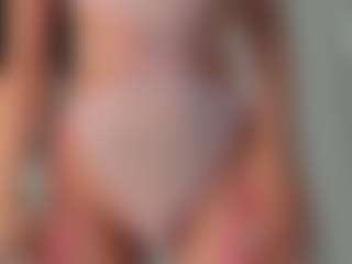 Naila's Live Sex Cam Show