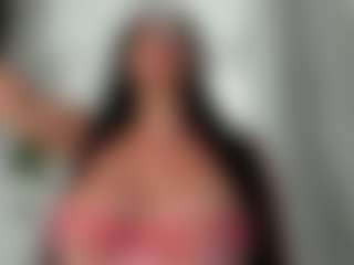 Live cam show with Naila - Fingers on Streamer API