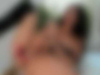 Naila's Live Sex Cam Show