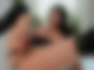 Naila's Live Sex Cam Show