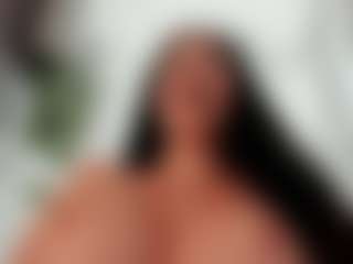 Naila's Live Sex Cam Show