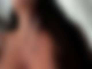 Naila's Live Sex Cam Show