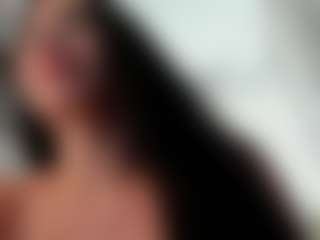 Naila's Live Sex Cam Show