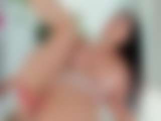 Naila's Live Sex Cam Show