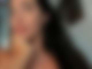 Naila's Live Sex Cam Show