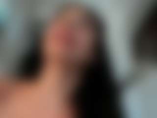 Naila's Live Sex Cam Show