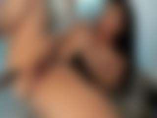 Naila's Live Sex Cam Show